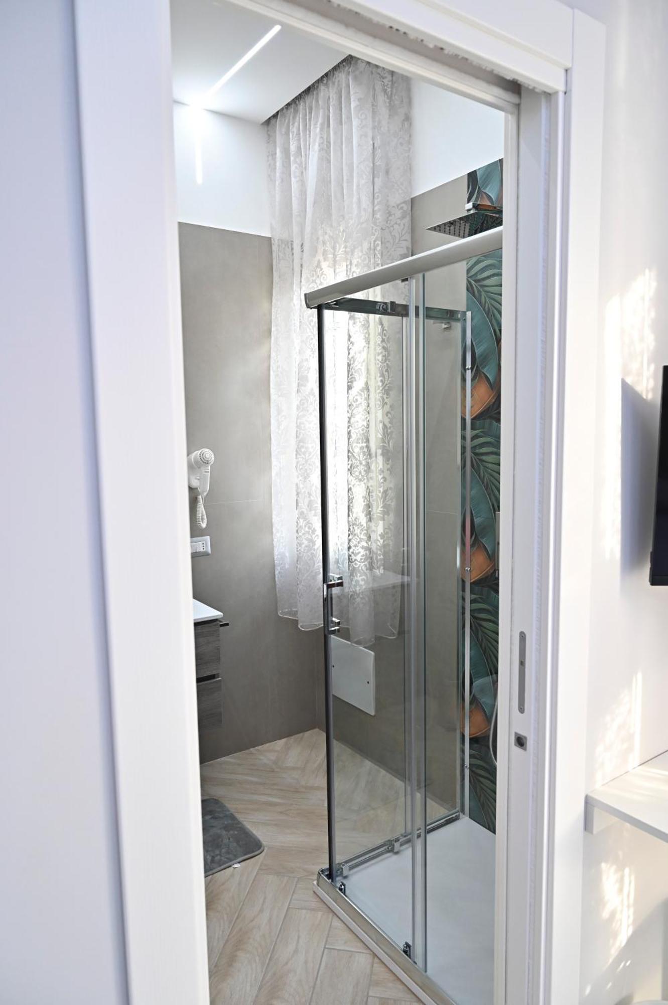 Bebsantaniellohouse1 Bed & Breakfast Napoli Dış mekan fotoğraf