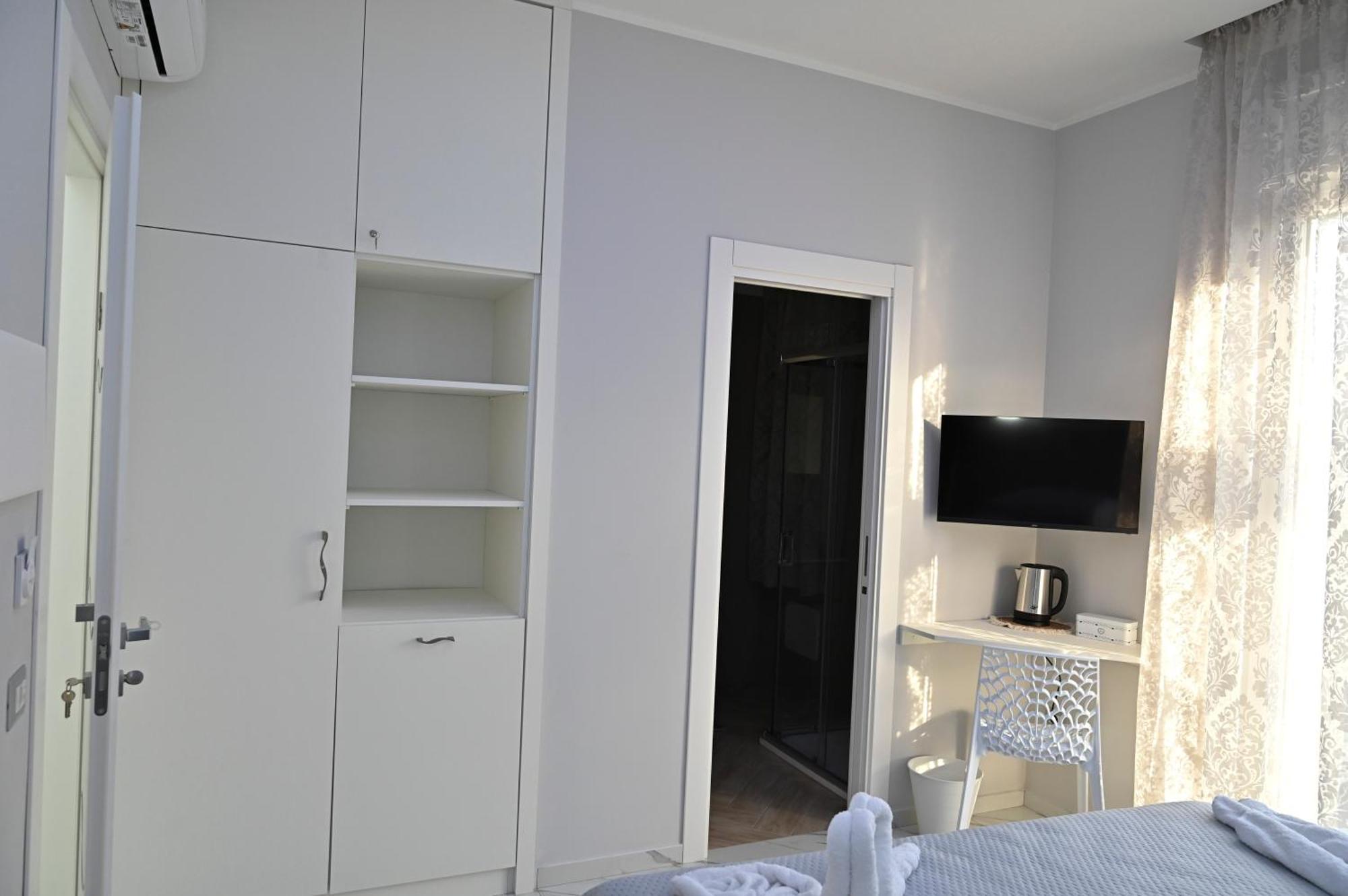 Bebsantaniellohouse1 Bed & Breakfast Napoli Dış mekan fotoğraf